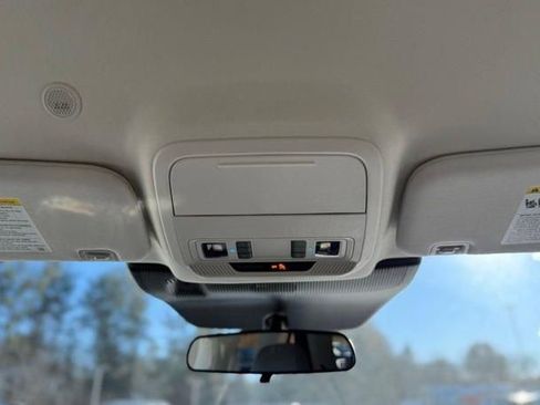 New 2026 Ford Explorer Active w/ Active Comfort Package image 20