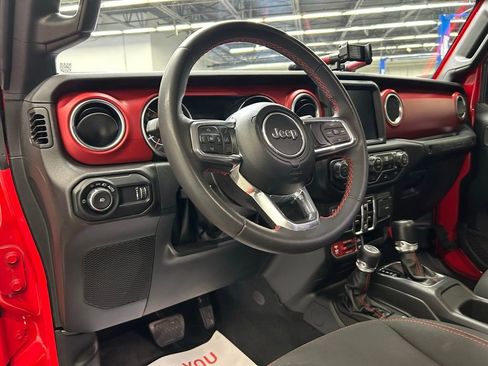 Used 2023 Jeep Wrangler Unlimited Rubicon AWD/4WD image 21