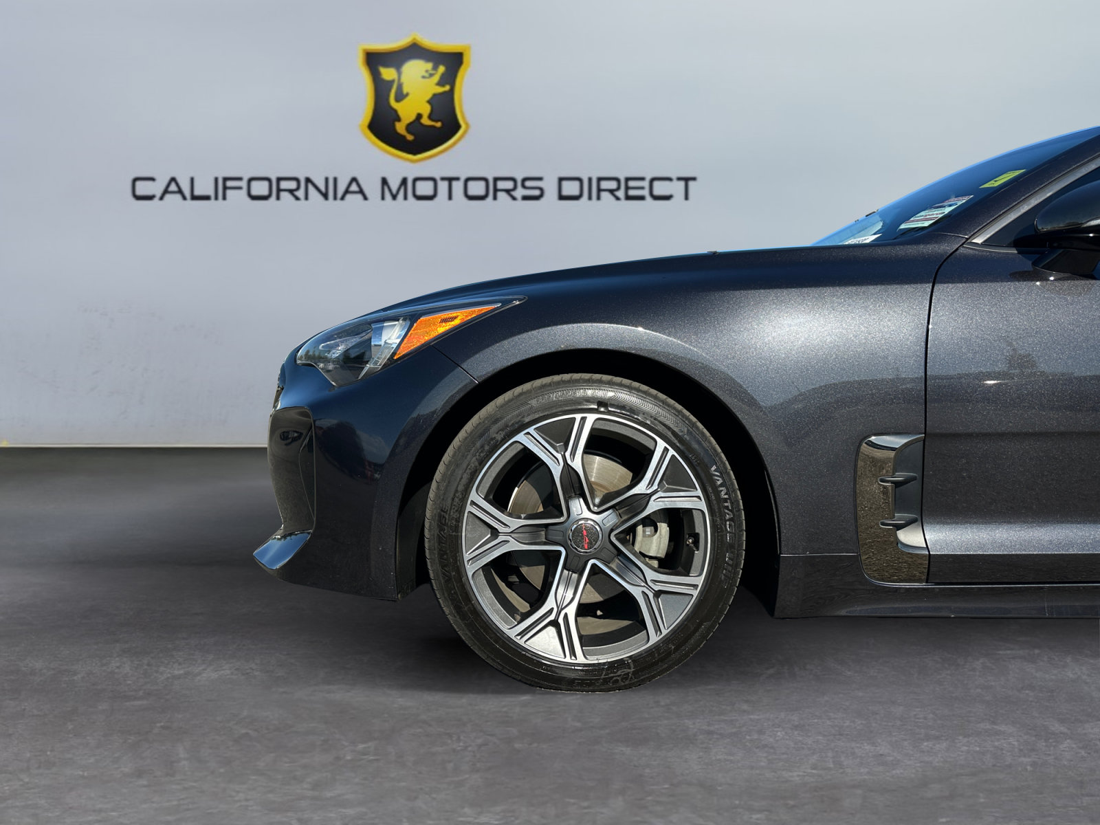 Used 2020 Kia Stinger GT-Line w/ Sun & Sound Package RWD image 14