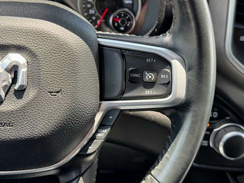 Used 2022 RAM 1500 Big Horn AWD/4WD image 17