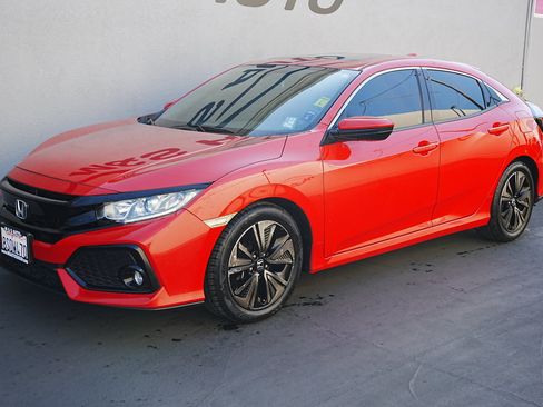 Used 2018 Honda Civic EX-L image 7