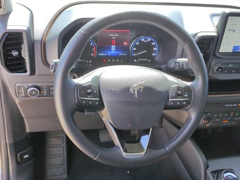 Used 2023 Ford Bronco Sport Outer Banks AWD/4WD image 17