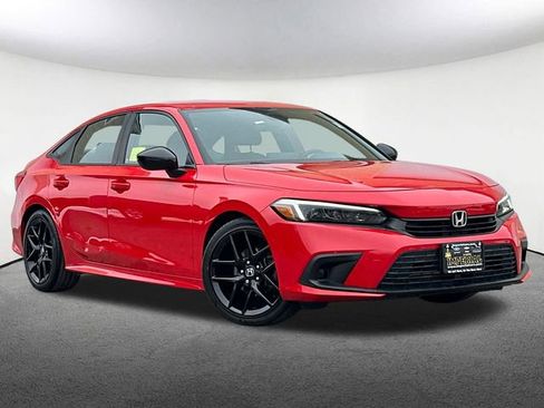 Used 2022 Honda Civic Sport image 2