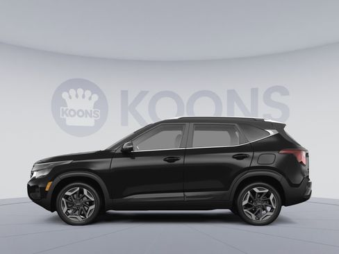 New 2025 Kia Seltos SX w/ SX Sunroof Package image 2