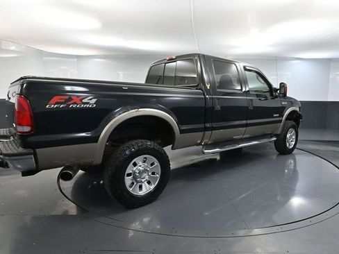 Used 2005 Ford F350 Lariat AWD/4WD image 4