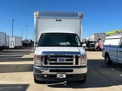 New 2025 Ford E-450 and Econoline 450 Super Duty w/ Power Equipment Group image 4