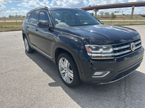 Used 2019 Volkswagen Atlas SEL Premium image 7