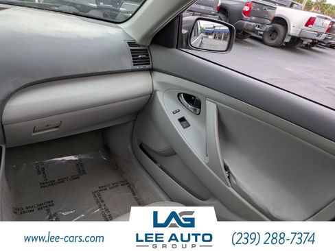 Used 2007 Toyota Camry Hybrid FWD image 13