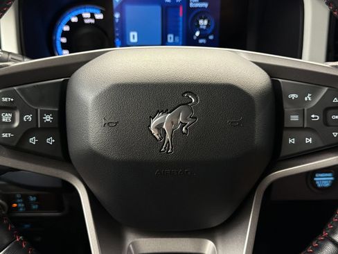 Used 2023 Ford Bronco Heritage Edition AWD/4WD image 28