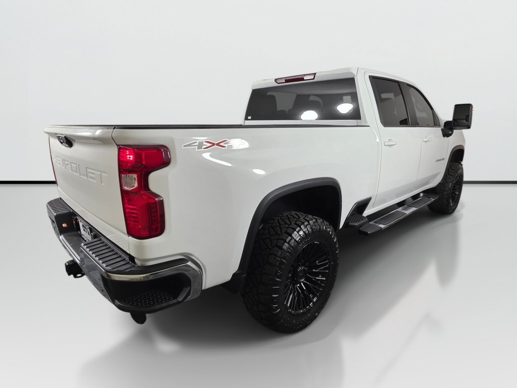 Used 2025 Chevrolet Silverado 2500 LT w/ Convenience Package AWD/4WD image 6