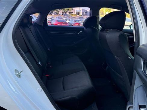 Used 2018 Honda Accord LX image 18