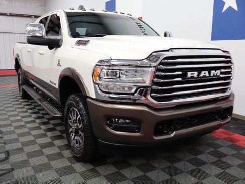 Used 2023 RAM 2500 Limited AWD/4WD image 24