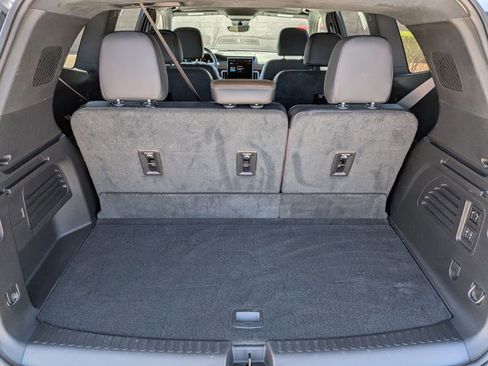Used 2026 GMC Acadia Denali Ultimate w/ LPO, Floor Liner Package image 6