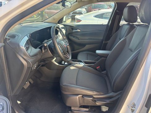Used 2025 Buick Encore GX Preferred image 27