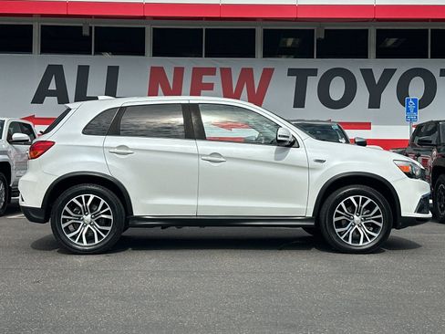 Used 2019 Mitsubishi Outlander Sport ES AWD/4WD image 6