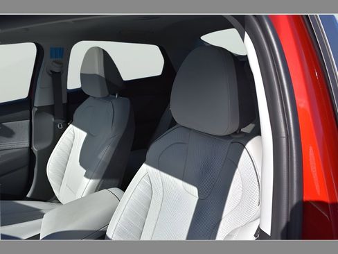 New 2026 Hyundai Elantra Limited FWD image 27