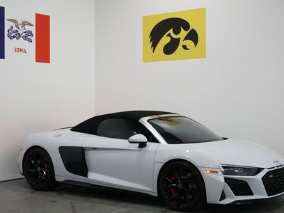 Used 2021 Audi R8 V10 w/ Premium Package