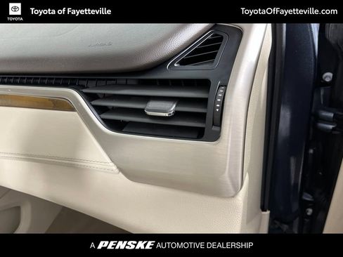 Used 2019 GMC Yukon Denali AWD/4WD image 22