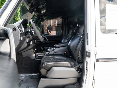 Used 2017 Mercedes-Benz G 550 Squared image 21