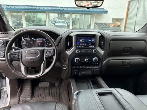 Used 2020 GMC Sierra 2500 Denali w/ Denali Ultimate Package image 12