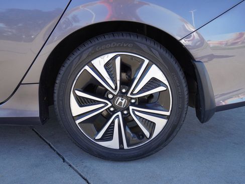 Used 2016 Honda Civic EX-L image 12