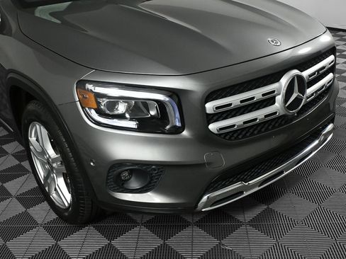 Used 2022 Mercedes-Benz GLB 250 4MATIC image 36