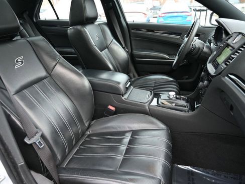 Used 2023 Chrysler 300 S image 23