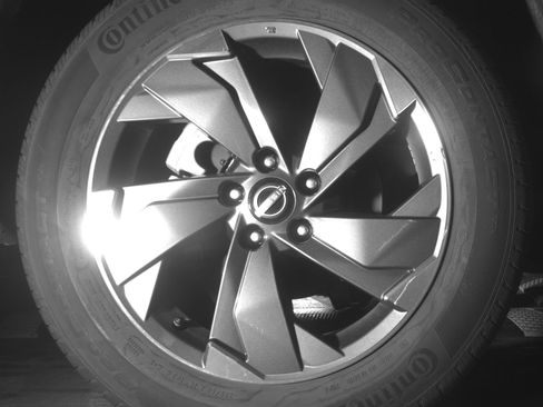 Used 2025 Nissan Rogue SV image 15