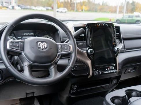 Used 2024 RAM 2500 Laramie w/ Safety Group image 11