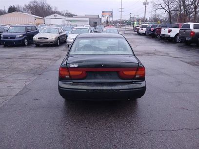 Used 2002 Saturn S-Series SL2 w/ SL2 Option Pkg 2