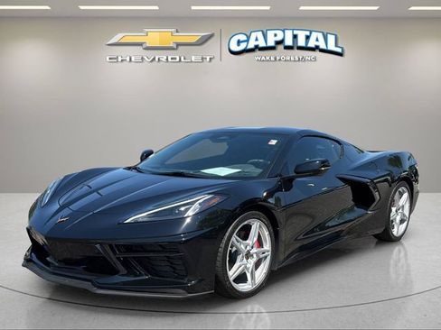 Used 2024 Chevrolet Corvette Stingray Preferred Cpe w/ Battery Protection Package RWD image 2