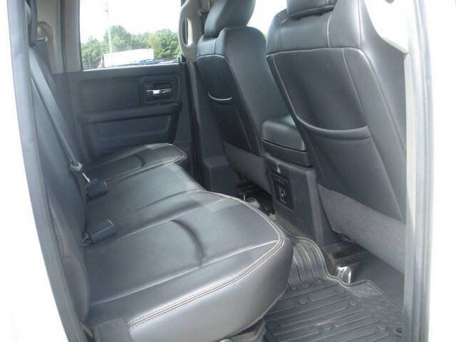 Used 2011 RAM 1500 Sport w/ Sport Premium Group AWD/4WD image 12
