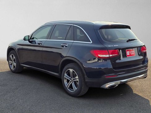 Used 2019 Mercedes-Benz GLC 300 4MATIC image 6