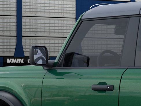 New 2025 Ford Bronco 4-Door image 22