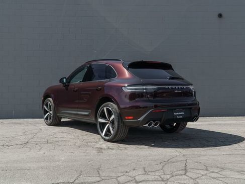 New 2026 Porsche Macan image 3