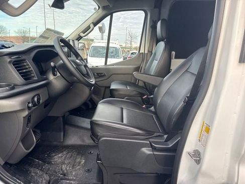 New 2026 Ford Transit 250 148 Medium Roof w/ Load Area Protection Package image 9