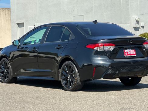 Used 2022 Toyota Corolla SE FWD image 7