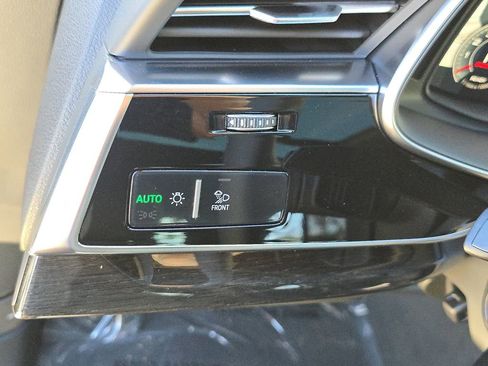 New 2026 Audi Q8 Premium Plus image 29