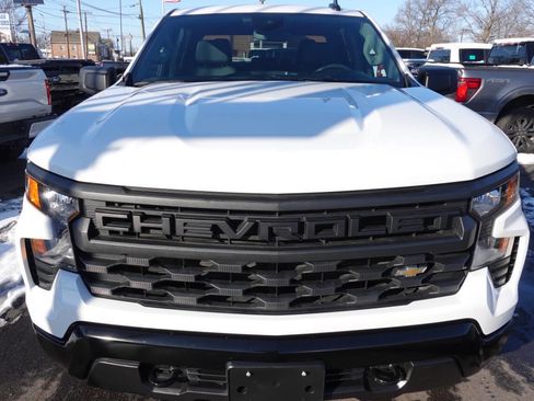 Used 2024 Chevrolet Silverado 1500 W/T w/ WT Value Package image 6