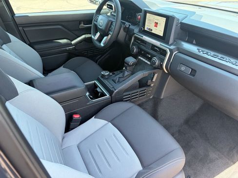 Used 2026 Toyota Tacoma TRD Sport AWD/4WD image 30