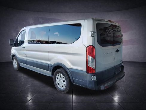 Used 2018 Ford Transit 150 XLT RWD image 3