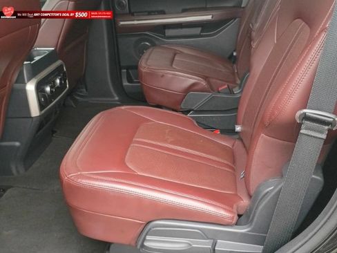 Used 2024 Ford Expedition Limited RWD image 19