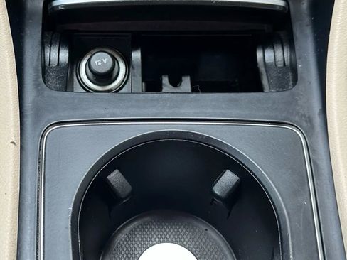 Used 2018 Mercedes-Benz GLA 250 image 22