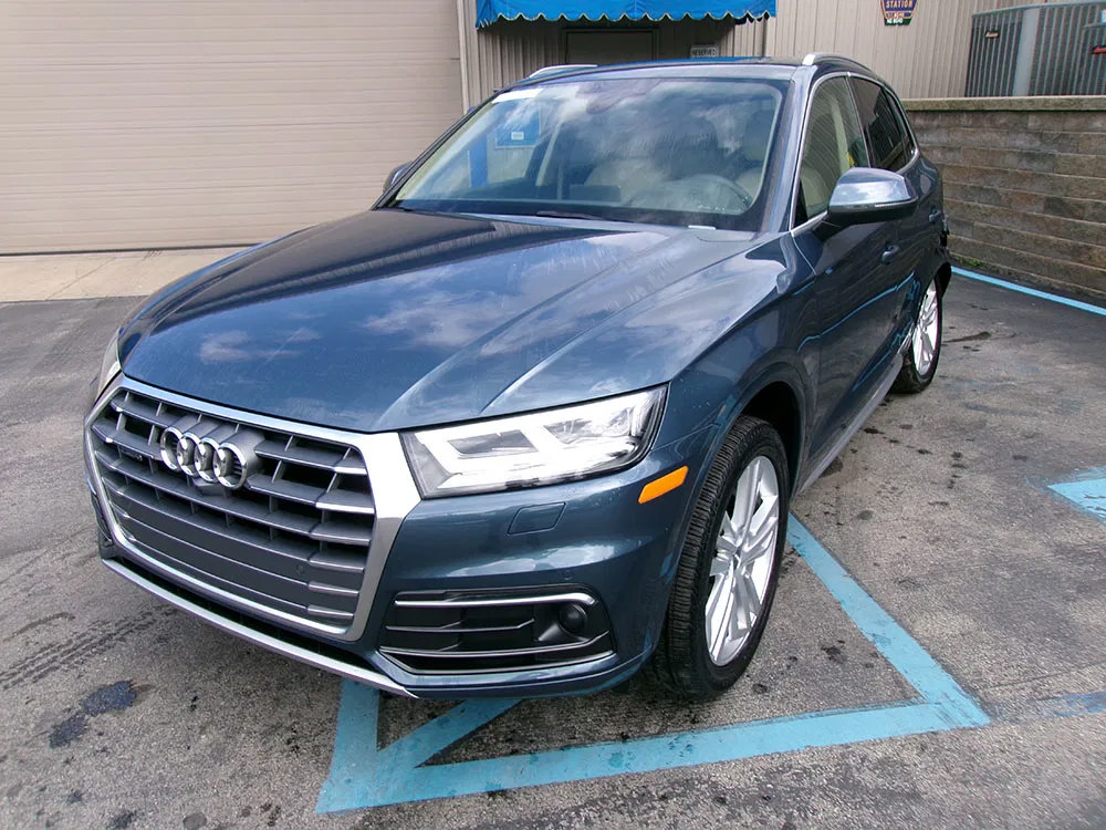 Used 2018 Audi Q5 Prestige w/ Prestige Package AWD/4WD image 3