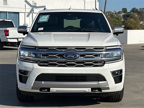 Used 2023 Ford Expedition Max Platinum image 9