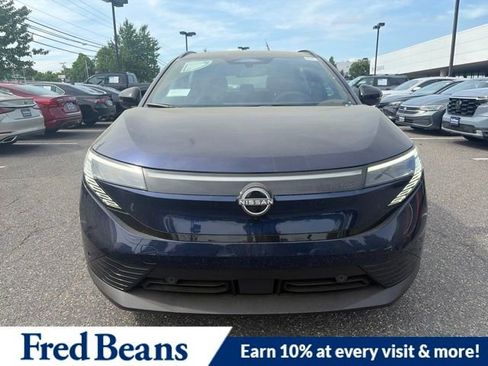 New 2026 Nissan Leaf Platinum+ w/ Floor Mat Package (Platinum+) FWD image 2