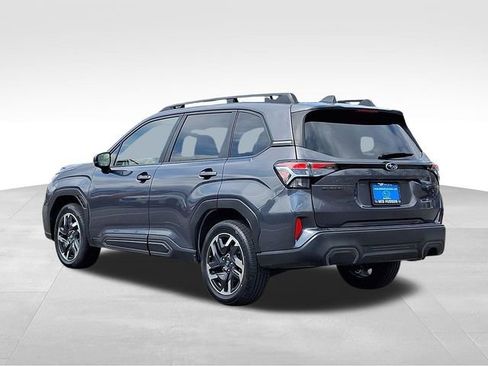 Used 2025 Subaru Forester Limited w/ Popular Package #2 image 4