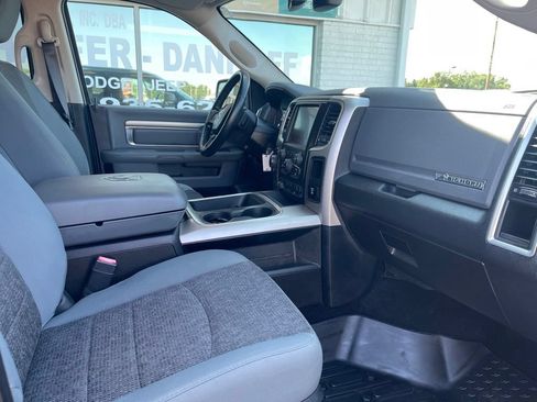 Used 2017 RAM 1500 Big Horn AWD/4WD image 15