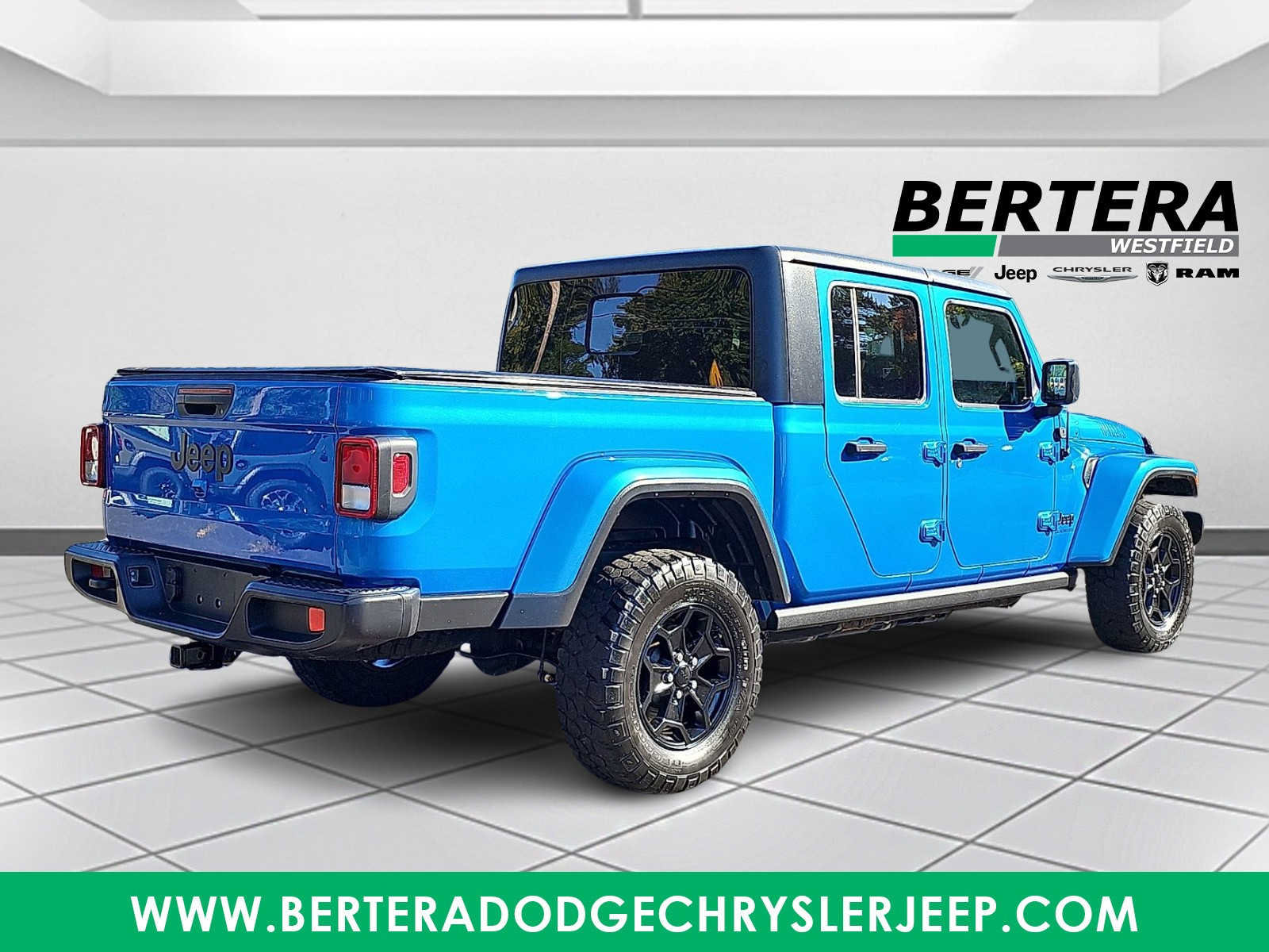 Used 2021 Jeep Gladiator Sport AWD/4WD image 6