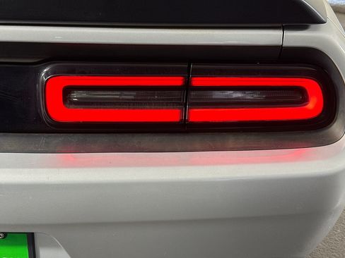 Used 2019 Dodge Challenger R/T Scat Pack w/ Dynamics Package RWD image 32